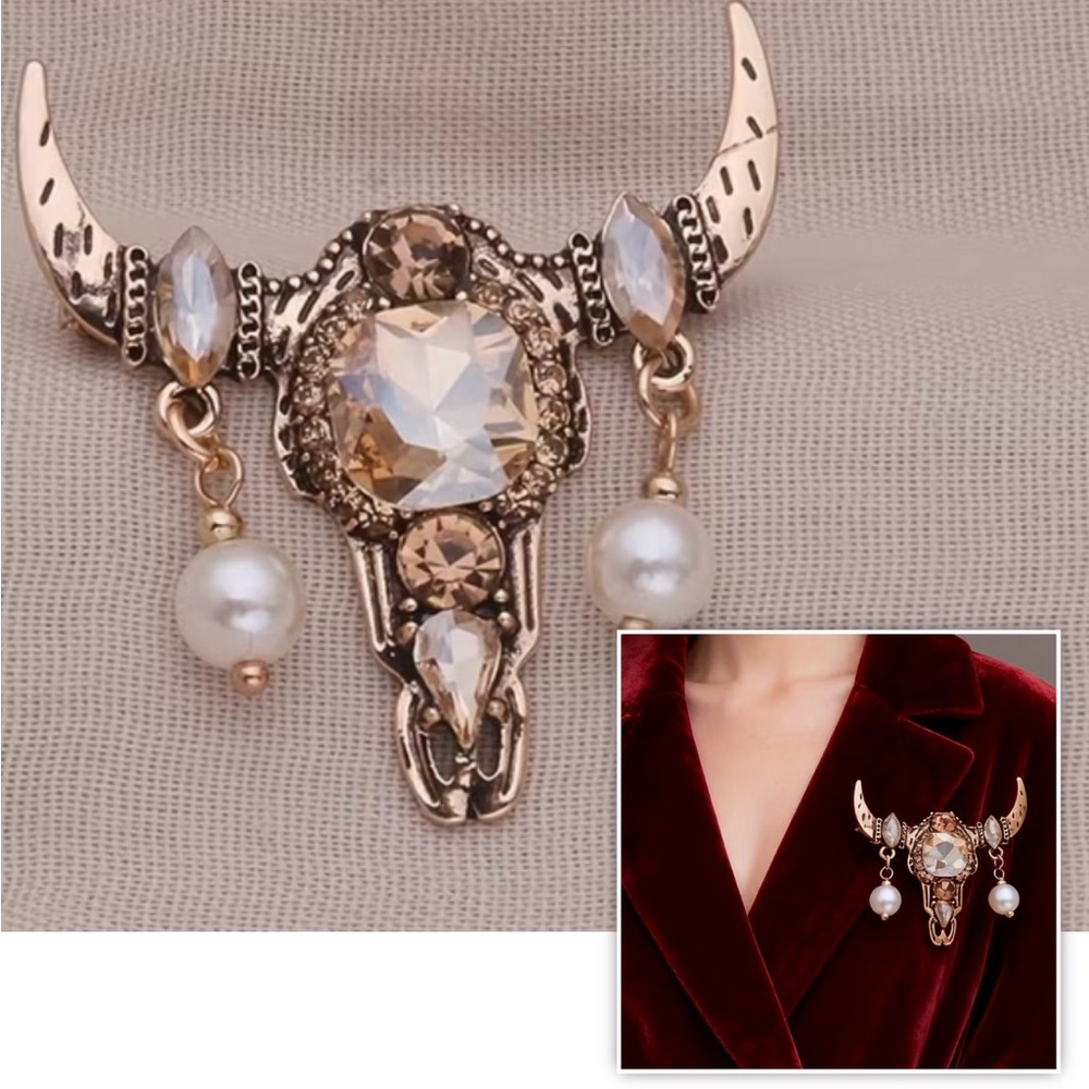 Western Elegant Bull Skull Brooch with Pearls Cowboy Cowgirl Style